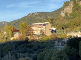 圣朱利安酒店，位于布伦切尔的酒店