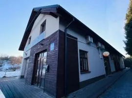 VILLA BESKIDY Jezioro Zywieckie POKOJE Z LAZIENKA KLIMATYZACJA TV WIFI