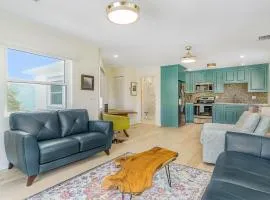 Loft 117 - Charming Downtown Cocoa Beach 1BR