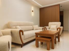 Modern Luxury Apartment 3 Min from Algiers Aiport，位于Dar el Beïda的酒店