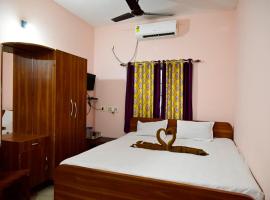 New SRI GURU BHAVAN，位于塔拉皮斯的酒店