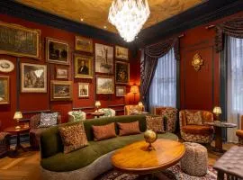 Bertrand's Townhouse