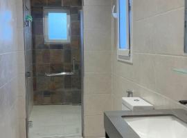 Clouds Villas，位于Sayq的酒店