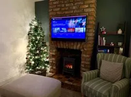 The Cottage - Cosy Filey Home