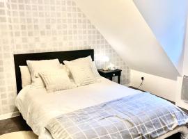 Chambre d'hôtes cosy à la campagne，位于Bourg-des-Comptes的酒店