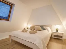 Old Town Penthouse 2 Bedroom Suite on Two Floors