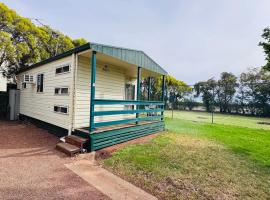 Griffith Tourist Caravan park，位于格里菲斯的酒店