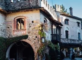 La Locanda di Grazzano Visconti，位于格拉扎诺维斯康蒂的酒店