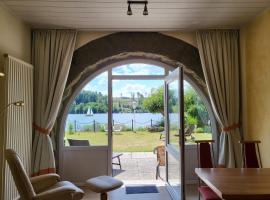 Strandhof Möhnesee，位于默讷塞的酒店