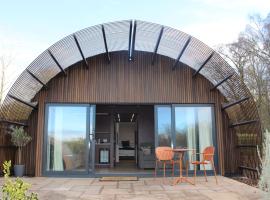 Luxury Pods at Murrayshall Estate，位于珀斯的酒店