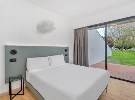 B&B HOTEL Alba，位于阿尔巴的酒店