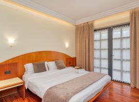 B&B HOTELS Hotel Prestige Ornago，位于奥尔纳格的酒店