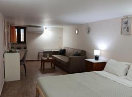 Kalymnos Center Sea Port，位于卡利诺岛的低价酒店