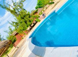 Hotel Gandiol - Commune de Ndiebene- gandiol, Saint louis，位于圣路易斯的酒店