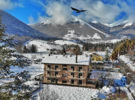 丹尼尔酒店，位于佩斯卡塞罗利的酒店