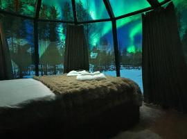 Arctic Bear Resort - Lapland - Aurora suite - Sauna - Northern Lights，位于拉努阿的豪华帐篷营地