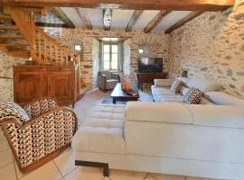 Gîte de Prestige dans un Fort, Jacuzzi, 8 pers