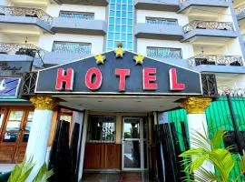 Appart'hôtel Micheline Suites & SPA, Bastos