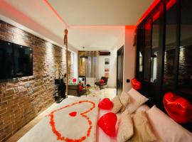 Saphir Spa - Sauna Balnéo Chromothérapie Massage，位于亚眠的酒店