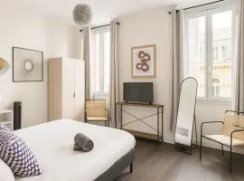 Centre ville - cosy appartement - sous les parapluies