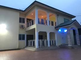 Luxurious Chantan Apartment，位于Lapaz的酒店