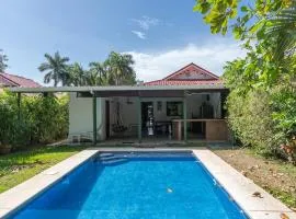 Pura Vida Villa! Beachfront Golf and Country Club Los Delfines 24 hours security