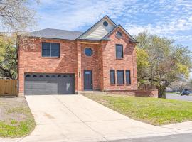 Your Serene Escape in Schertz San Antonio and NB，位于舍尔茨的酒店