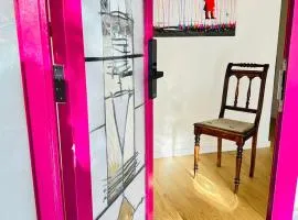 Stylish Designer Home Freshly Renovated 2BR Doncaster Westfield M3