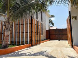 Comfort Guest，位于通贝斯的酒店