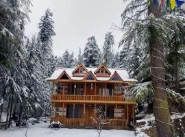 Kath Kuni Cafe & Stay Shangarh