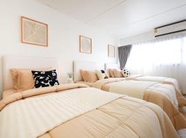 3 Beds,WiFi,Washing Machine,IMPACT Arena at T9，位于Ban Bang Phang的低价酒店