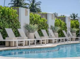 列维敦康福特套房酒店，位于莱维顿的酒店