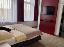 Hotel Restaurant Waldschlößchen，位于尼海姆胡斯滕的酒店