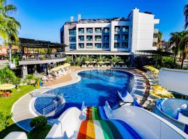 Istanbul Beach Hotel - All Inclusive，位于凯麦尔的酒店