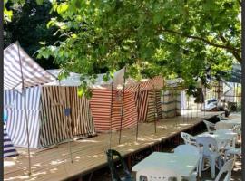 &Ccedil;ıralı Camping，位于凯麦尔的豪华帐篷营地