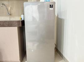 Cozy Studio One Narita Apt near airport，位于Rawagempol的酒店