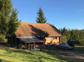 Chalet canadien en Morvan，位于Rouvray的自助式住宿
