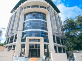 Daros International Hotel，位于阿尔巴门奇的酒店