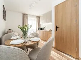 Ski Mountain Apartamenty - Wypożyczalnia - Ski Bus