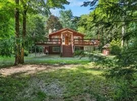 Summer Chalet I EV Charger Sauna I Hot Tub I Movie Room & Firepit I PET Friendly