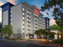 Hampton Inn & Suites Charlotte Arrowood Rd