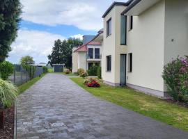 Ferienwohnung Lotte Dree: hochwertige Ferienwohnung mitten im Nationalpark，位于Müggenburg的酒店