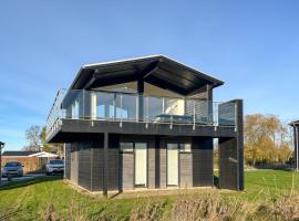 3 Bedroom Amazing Home In Frederikshavn，位于腓特烈港的酒店