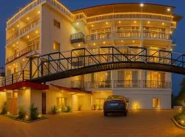 Ai 360 Degree Hotel Lansdowne