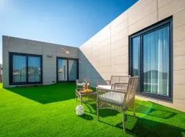 Parenthesis in Llorenç