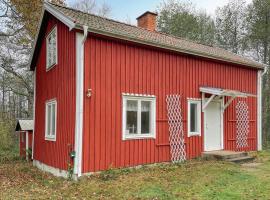2 Bedroom Awesome Home In Stavsjö，位于Jönåker的酒店