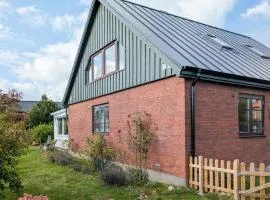 Cozy Home In Ystad With Sauna