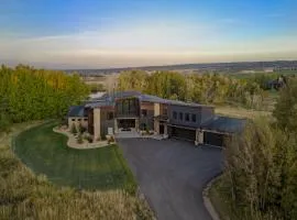 Aspen Shores Lodge - Luxury Mountain Experience!