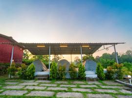 Dandeli Lake leaf - Dandeli Resort，位于Dandeli的酒店