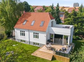 Villa in the Heart of Aarhus，位于奥胡斯的酒店